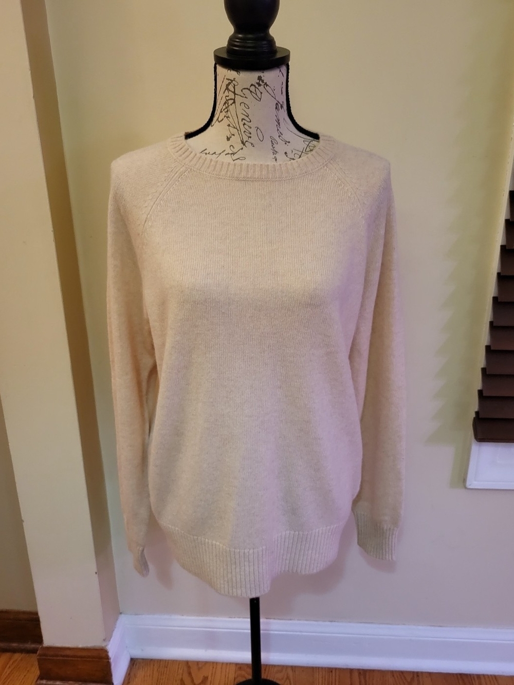 J.Crew Crewneck sweater in supersoft lambswool blend Cream Size Small